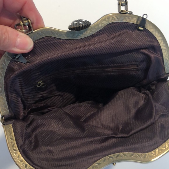 Beaded And Rhinestone Evening Bag With Shell Closure - Picture 12 of 16